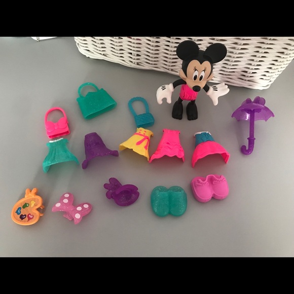 minnie mouse doll with snap on clothes